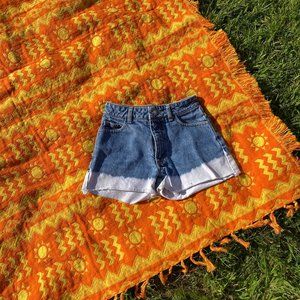 vintage distressed 90s jean high bleach dipped